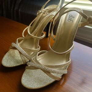 Women's Glittering Silver Heels